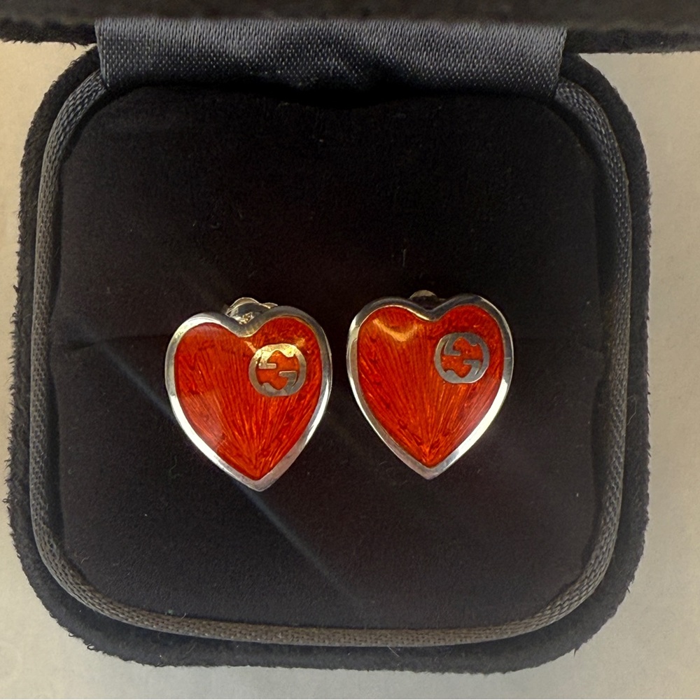 NEW GUCCI SILVER Heart-Shaped Red Earrings WITHOUT BOX - Picture 2 of 2